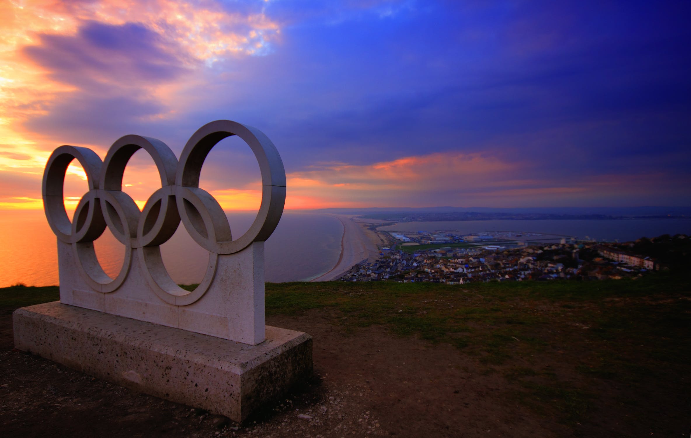 COI condena "violação da trégua olímpica" após Rússia invadir Ucrânia