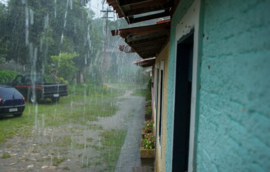 Com 135,8mm, Fortaleza bate novo recorde e registra a maior chuva de 2022