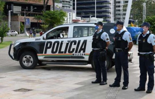 Polícia Militar prende dupla suspeita de roubar residência e fazer vítimas refém em Juazeiro do Norte