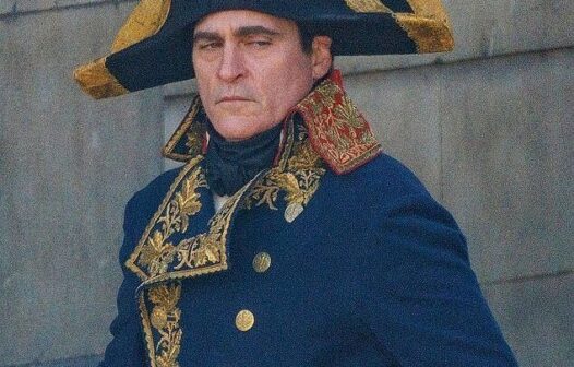 Confira: Joaquin Phoenix surge pela primeira vez como Napoleão Bonaparte