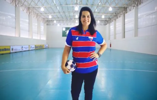 Conheça Leyliane Pinheiro, atleta do Fortaleza convocada para a Seleção Brasileira de Handebol