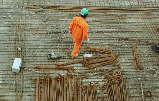 Custos da construção no Ceará aceleram para 2,25% em abril, aponta IBGE