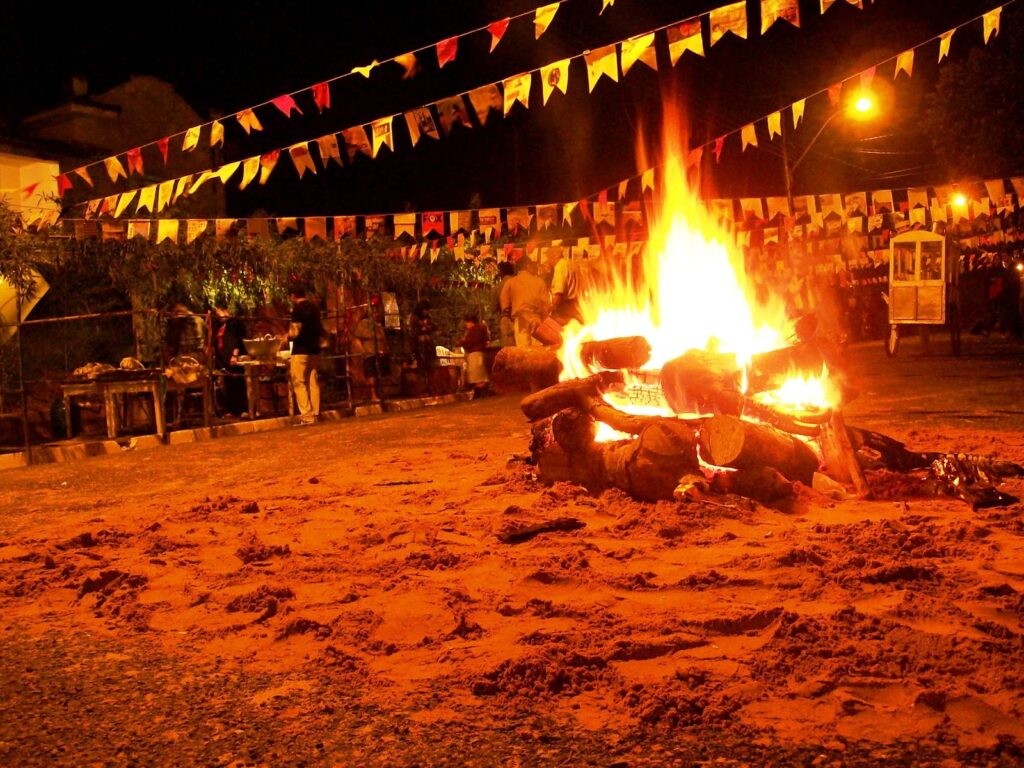 Fogueira e explosivos: confira cuidados para que a tradição não atrapalhe a festa de São João