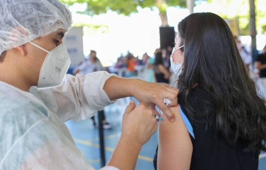 Vacinação em Fortaleza: aplicação da segunda dose da vacina da Janssen começa nesta quinta-feira (16)