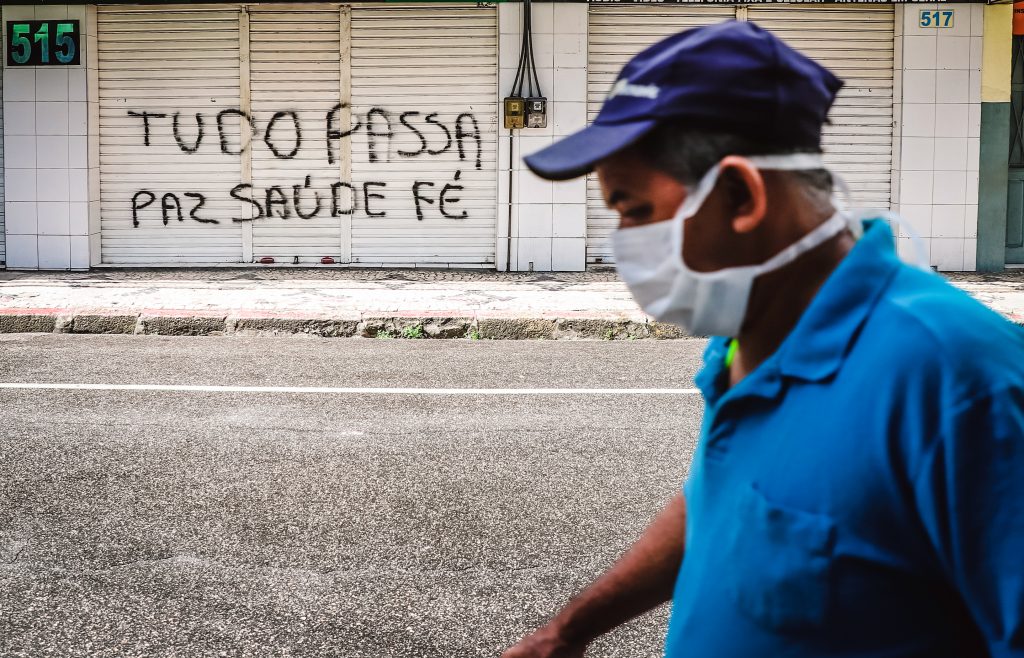 Covid-19: média móvel de casos em Fortaleza é 72% menor à média registrada no fim de abril