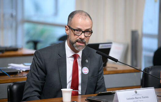 CPI da Covid ouve o presidente da Anvisa nesta terça-feira (11); acompanhe ao vivo