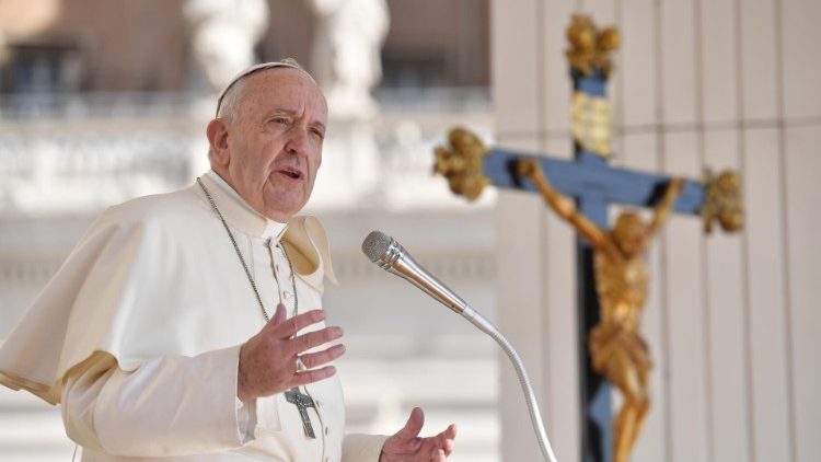 Papa agradece orações de fiéis por sua saúde: "obrigado de coração"