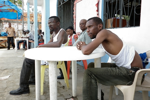 Crescem pedidos de naturalização de estrangeiros; haitianos lideram