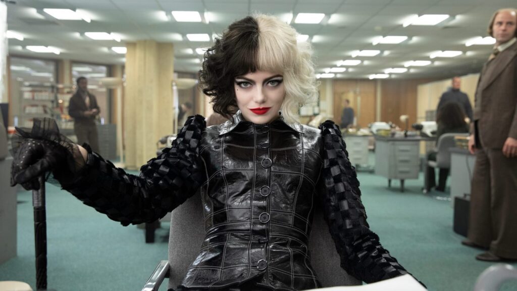 ‘Cruella’, com Emma Stone, chega aos cinemas