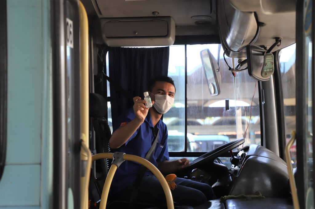 Dia de Finados confira linhas de ônibus que terão frota extra em Fortaleza