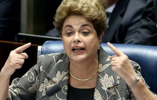 Dilma diz que Bolsonaro é “ovo da serpente chocado no impeachment”