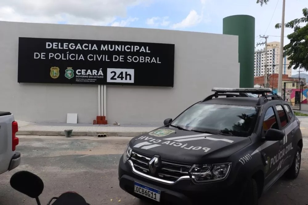 Diretora de escola de Sobral é indiciada por racismo e constrangimento contra alunos