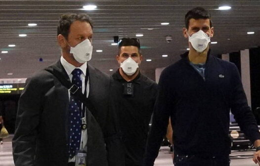 Por falta de vacina contra a Covid-19, tenista Novak Djokovic é deportado da Austrália