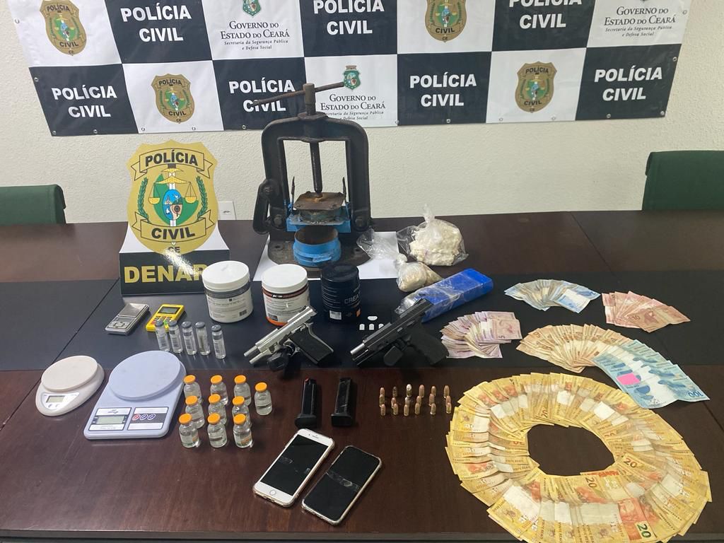 Drogas são encontradas dentro de cacimba e casal é preso em Fortaleza