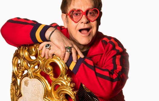 Elton John é diagnosticado com Covid-19 e shows são adiados nos Estados Unidos