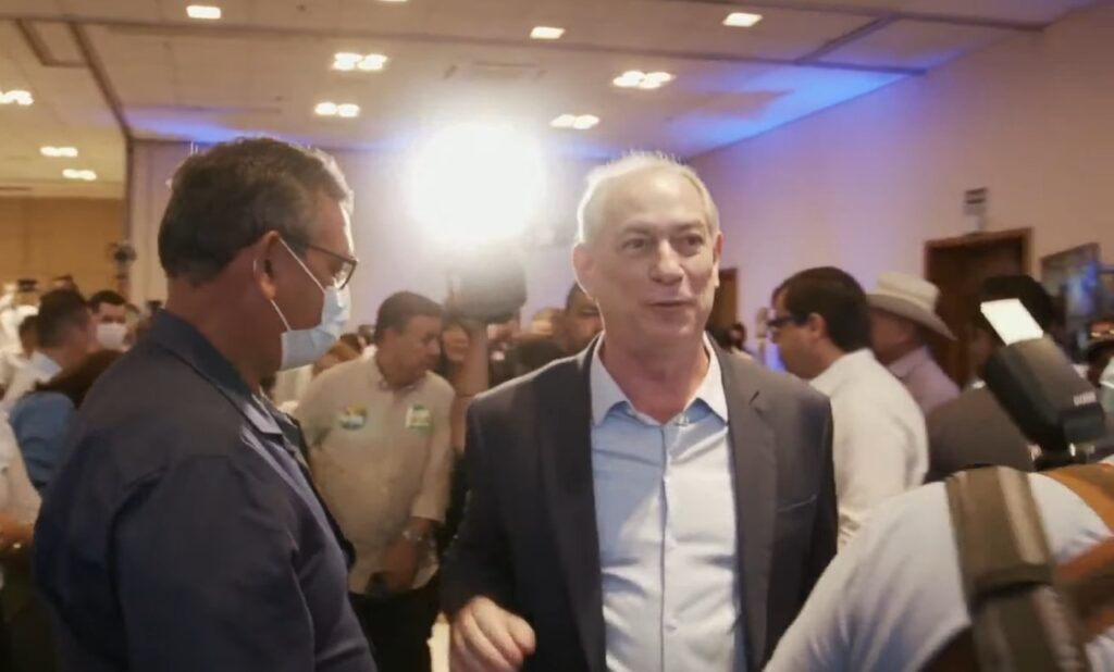 Em encontro do PDT, Ciro Gomes reforça que é “a mudança que o País precisa”