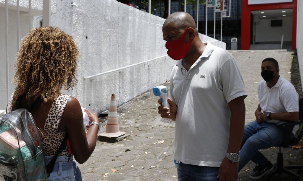 Provas do Enem digital podem ser baixadas na internet; confira