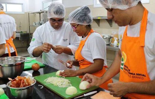 Escola de Gastronomia Social de Fortaleza oferta 180 vagas em cursos gratuitos neste mês