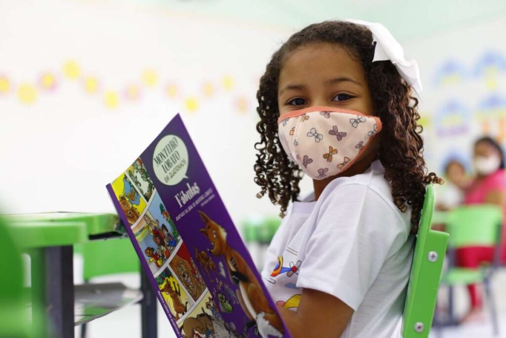 Ceará fecha 2021 celebrando a liderança em resultados educacionais