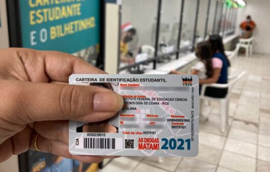 Carteira de estudante 2021 começa a valer hoje em Fortaleza; saiba como retirar