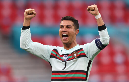 Cristiano Ronaldo passa Platini e se torna o maior artilheiro da história da Eurocopa