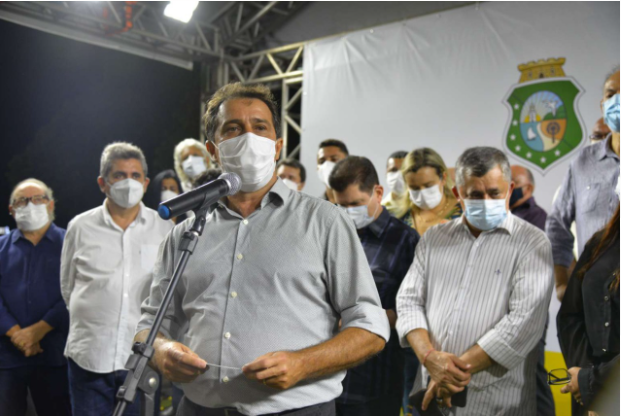 Governador em exercício, Evandro Leitão participa de série de inaugurações no interior do Ceará