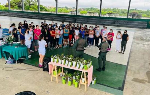 PM-CE realiza evento que celebra importância da mulher no cenário militar