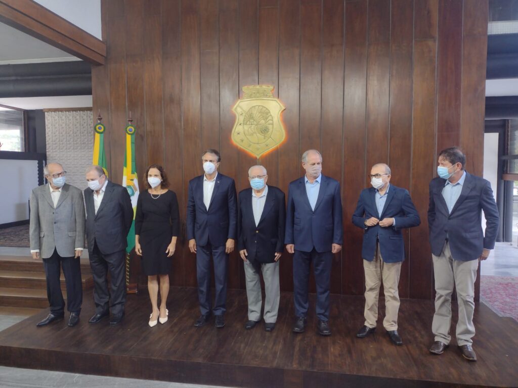 Ex-governadores do CE participam de 1º encontro do Conselho de Governadores; sucessão gera clima de tensão