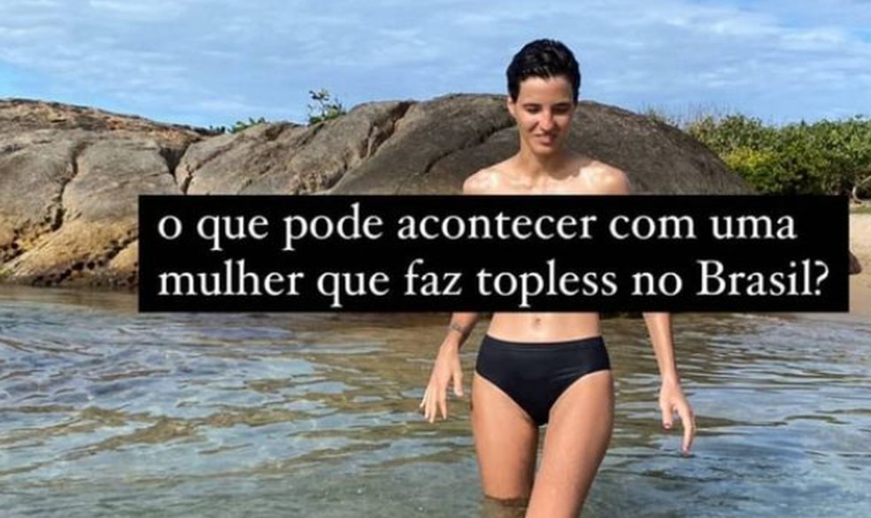 Ex-namorada de Camila Pitanga é levada à delegacia por fazer topless na praia