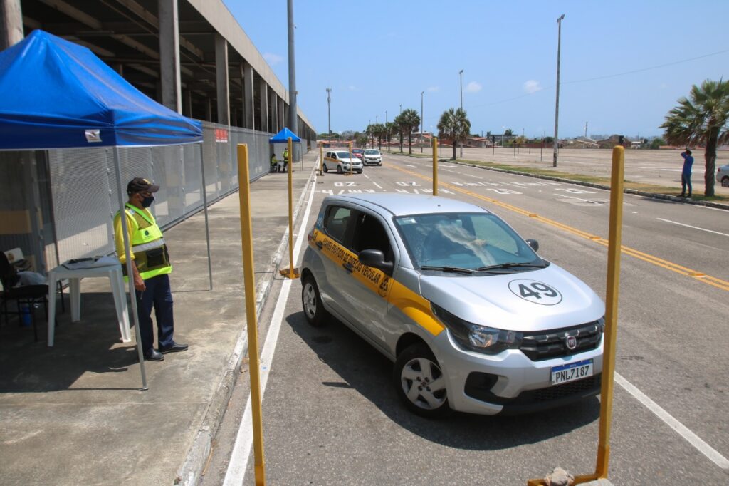 Mutirão de exames práticos do Detran-CE segue até dia 14 no estacionamento da Arena Castelão