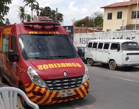 Explosão em apartamento deixa criança morta e outra gravemente ferida