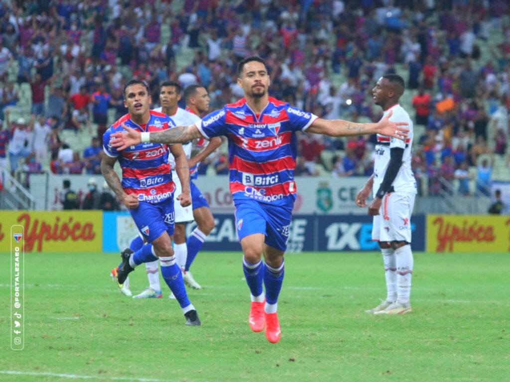 Fortaleza vence o Ferroviário e fica a um empate da final do Campeonato Cearense