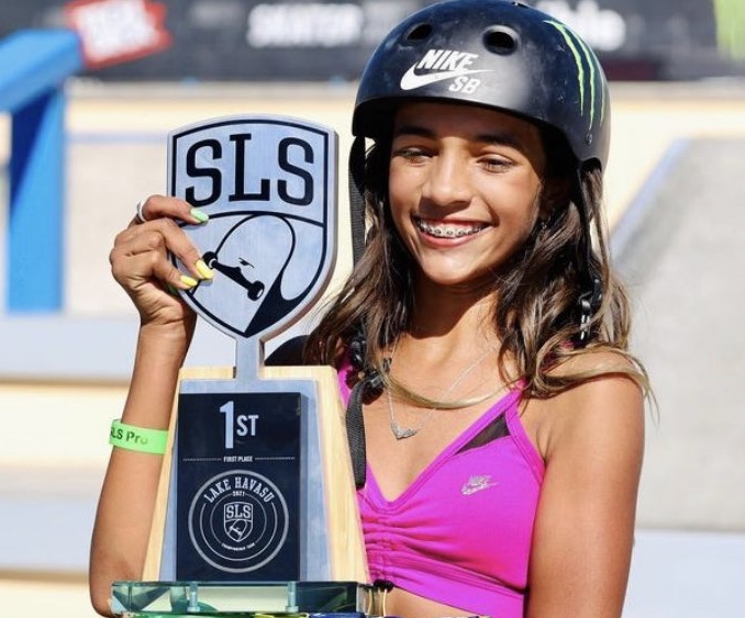 Rayssa Leal conquista o título da 2ª etapa do mundial de skate