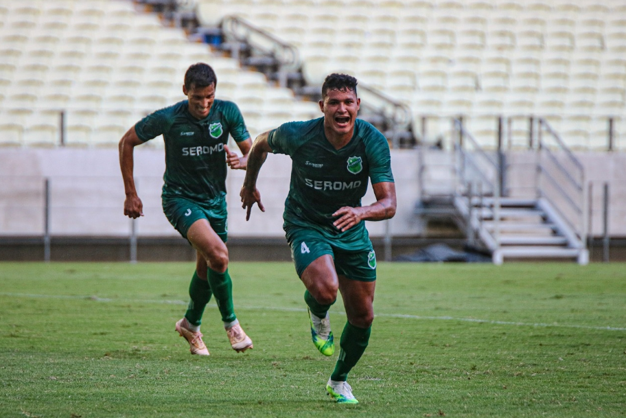 Partida entre Floresta e Mirassol é transferida para o Estádio Carlos de Alencar Pinto após incêndio na Arena Castelão