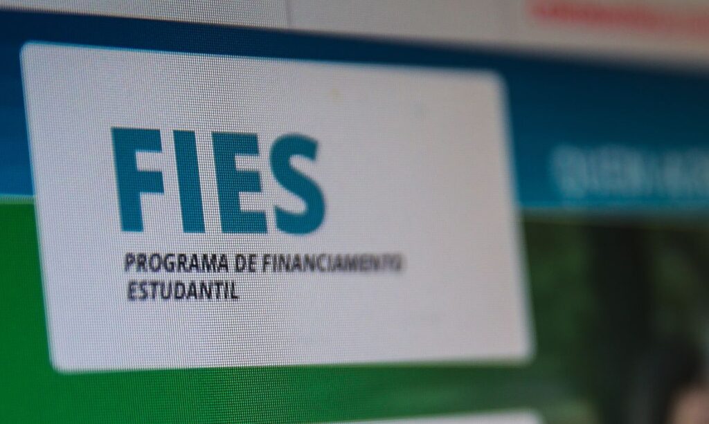 Educação Inscrições para o Fies do segundo semestre têm início nesta terça (27)