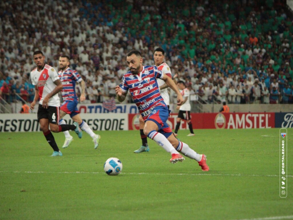 Fortaleza empata com o River Plate no Castelão e segue em 3º lugar no grupo F da Libertadores