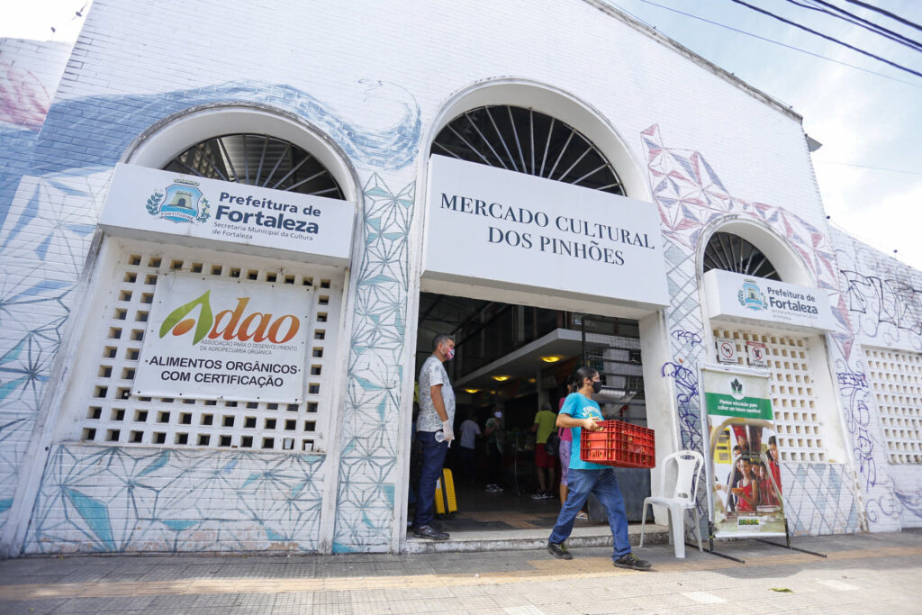 Forró é destaque no Mercado Cultural dos Pinhões de sexta-feira (1º)