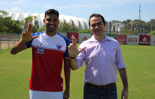 Fortaleza anuncia a contratação do meia Isaque, ex-Grêmio