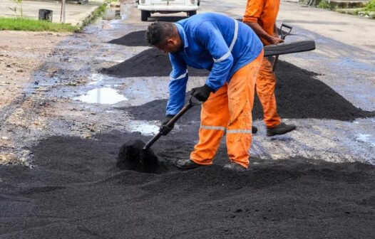 Fortalezenses já fizeram mais de 1.300 pedidos de reparos em vias da capital por conta de buracos