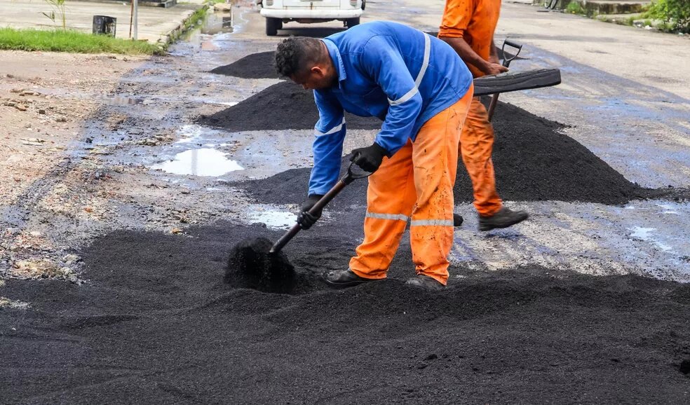 Fortalezenses já fizeram mais de 1.300 pedidos de reparos em vias da capital