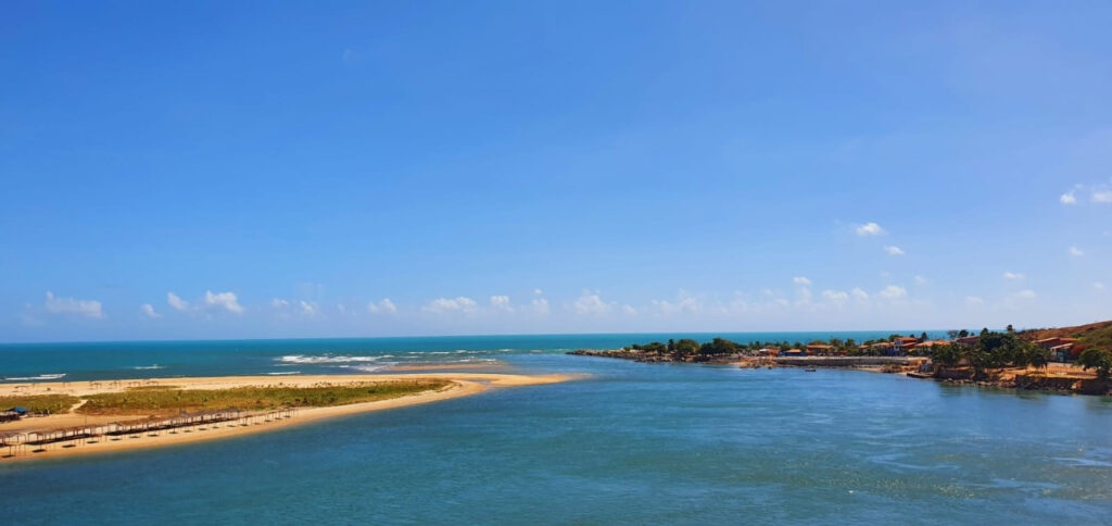 Fortaleza tem 23 praias próprias para banho, informa Semace