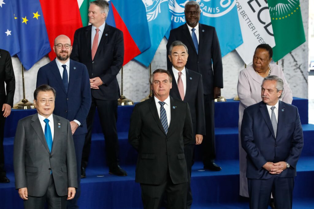 G20 anuncia compromisso de limitar aquecimento global a 1,5°C