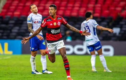 No reencontro com Ceni, Fortaleza perde para o Flamengo e Vojvoda conhece a 1ª derrota no clube