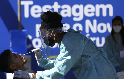 Fortaleza registra aumento de 52% de casos de Covid-19 na primeira semana epidemiológica de 2022