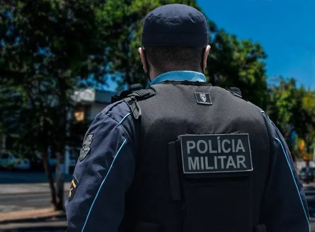 Polícia Militar prende guarda municipal suspeito de agredir funcionária pública e desacatar PMs