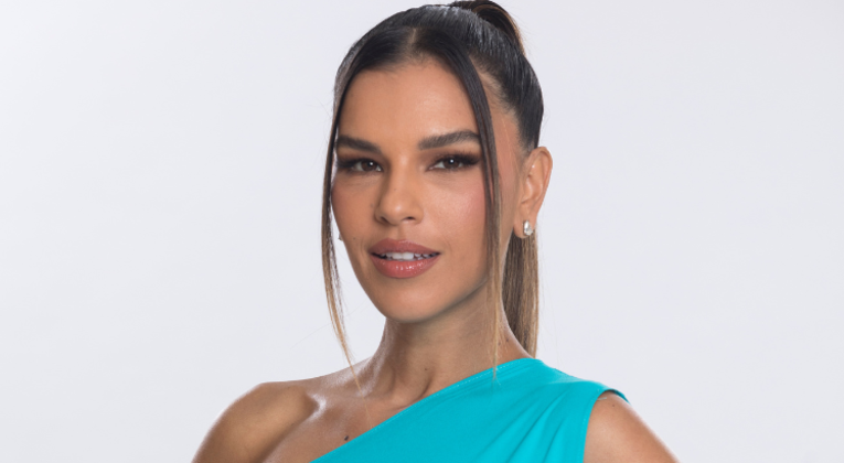 Mariana Rios fala sobre rotina de confinamento do reality Ilha Record 2