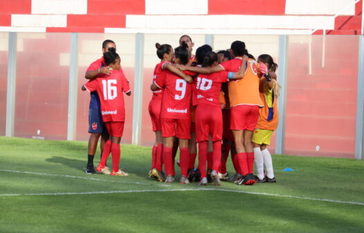 Futebol feminino: Vila Nova faz no fim e garante acesso à Série A2