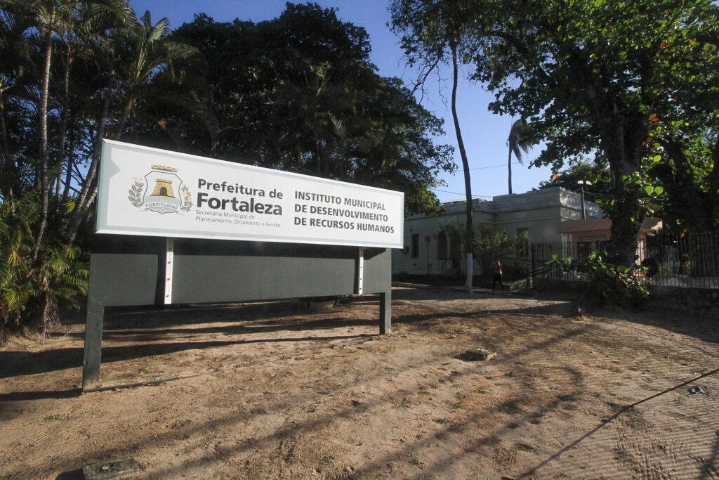 Imparh suspende teste de nível após aumento de casos de Covid-19 em Fortaleza