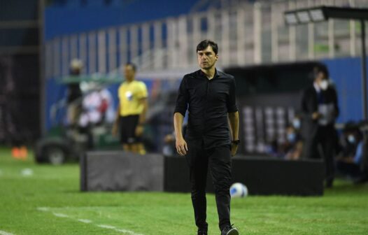 Inter demite técnico “Cacique” Medina após empate na Sul-Americana