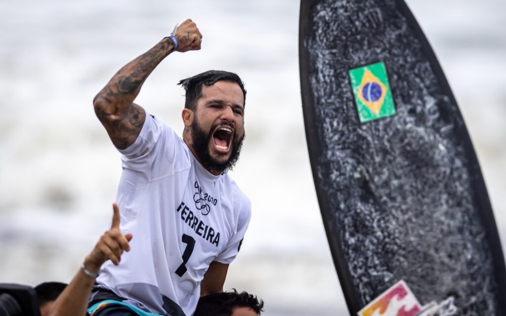 Itálo Ferreira conquista primeiro ouro do Brasil nas Olímpiadas de Tóquio